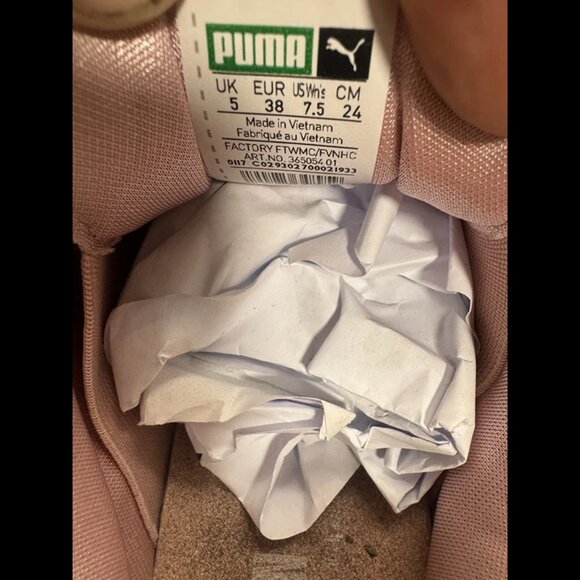 Size 7.5 - PUMA Fenty x Bow Pink W Rihanna Sneakers - Picture 8 of 10